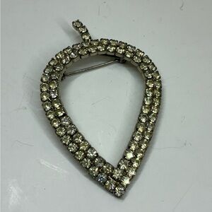 Elegant Silver leaf Rhinestone Brooch